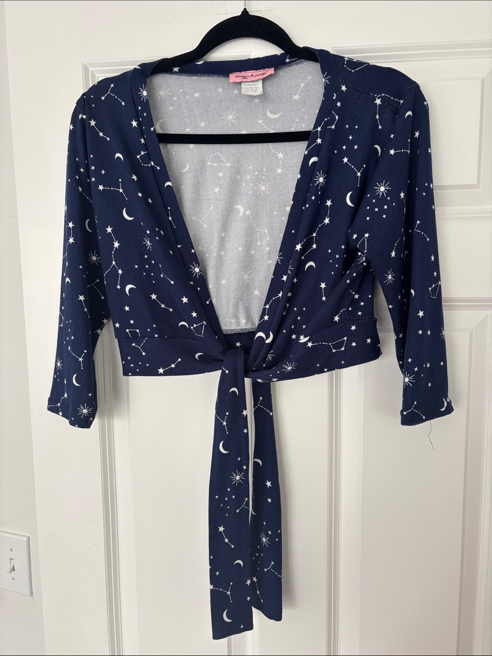 Heart of Haute size L constellation print tie front cropped cardigan NWOT
